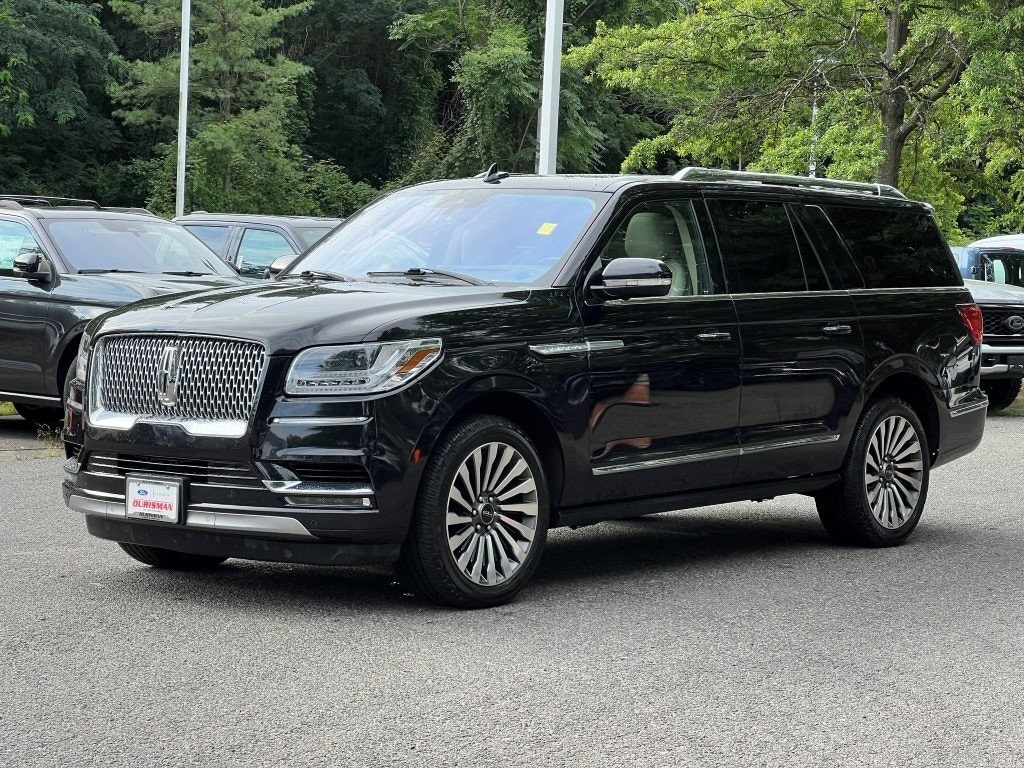 2020 Lincoln Navigator L Reserve photo 2