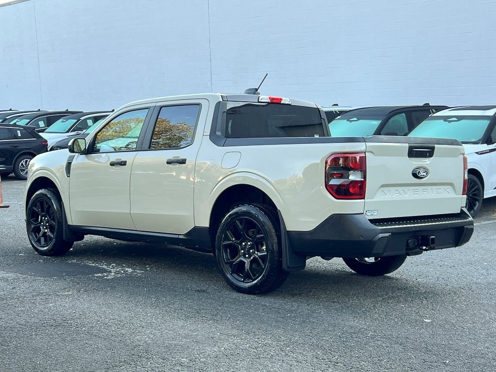 2025 Ford Maverick XLT photo 4