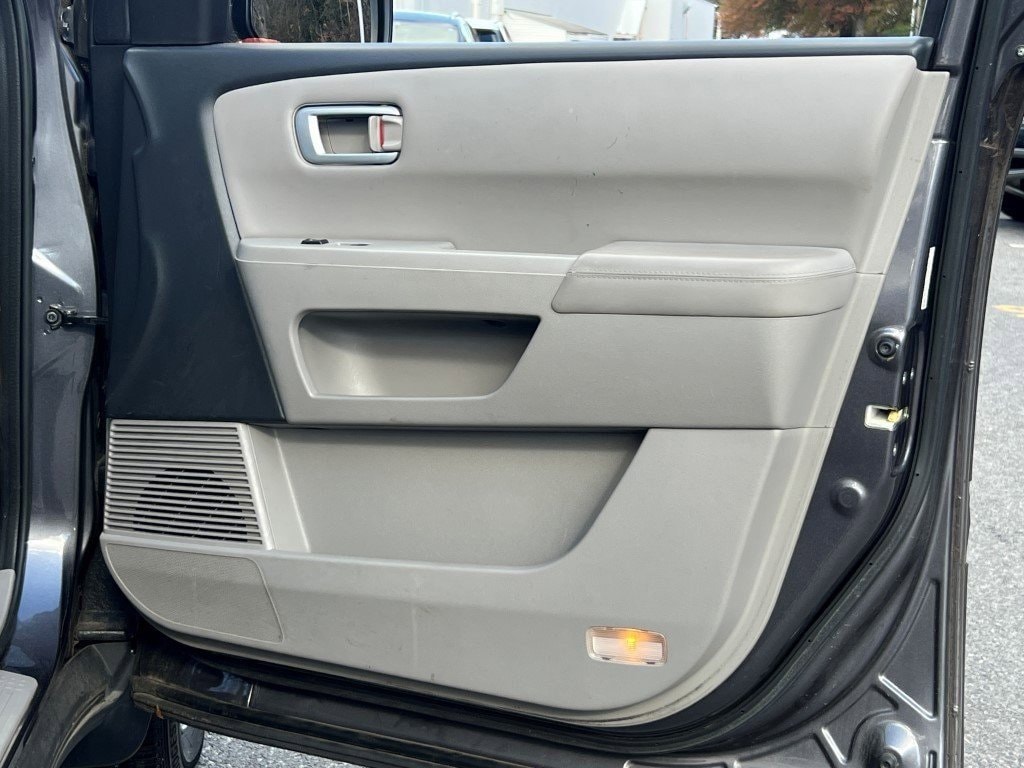 2015 Honda Pilot EX-L photo 4