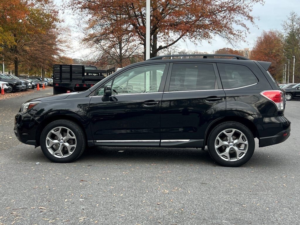 2017 Subaru Forester 2.5i Touring photo 3