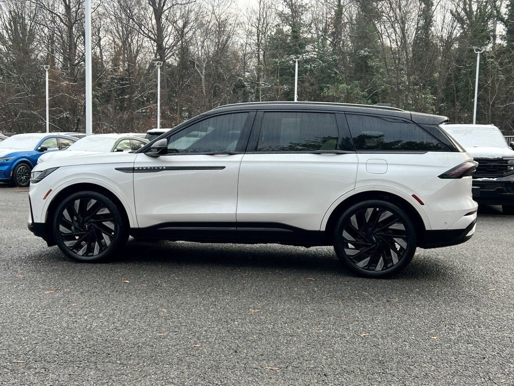 Certified 2024 Lincoln