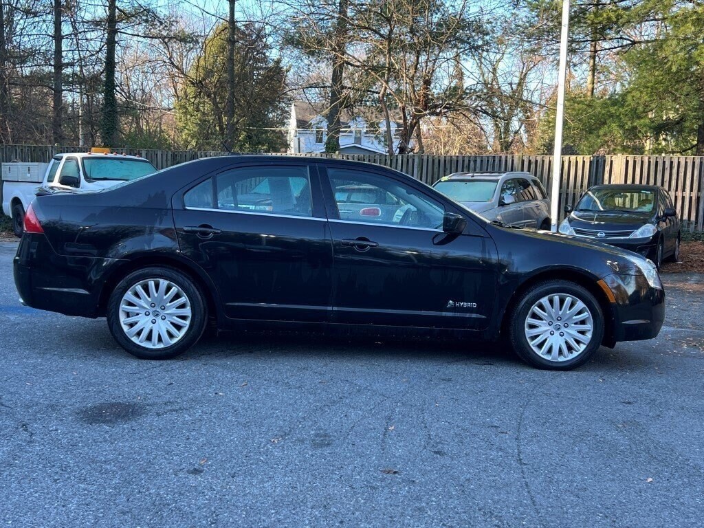 2010 Mercury Milan Hybrid photo 4