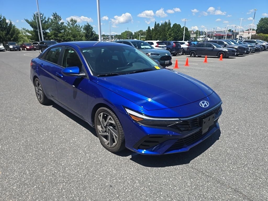 Used 2024 Hyundai Elantra SEL Sedan