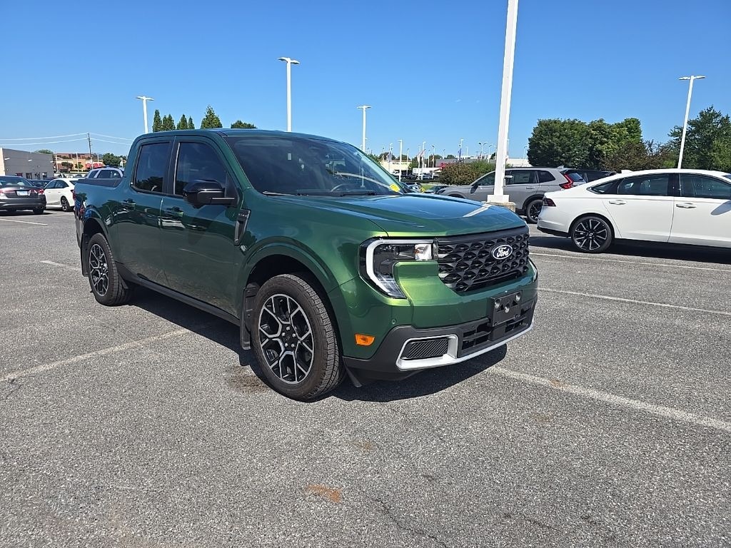 Used 2025 Ford Maverick Lariat Truck
