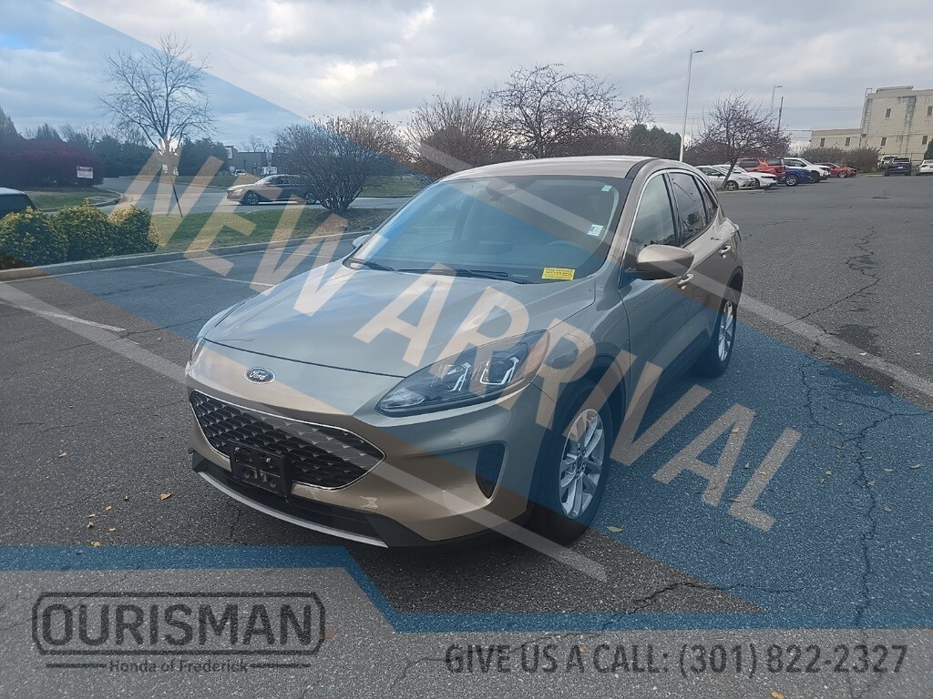 Used 2020 Ford Escape SE SUV