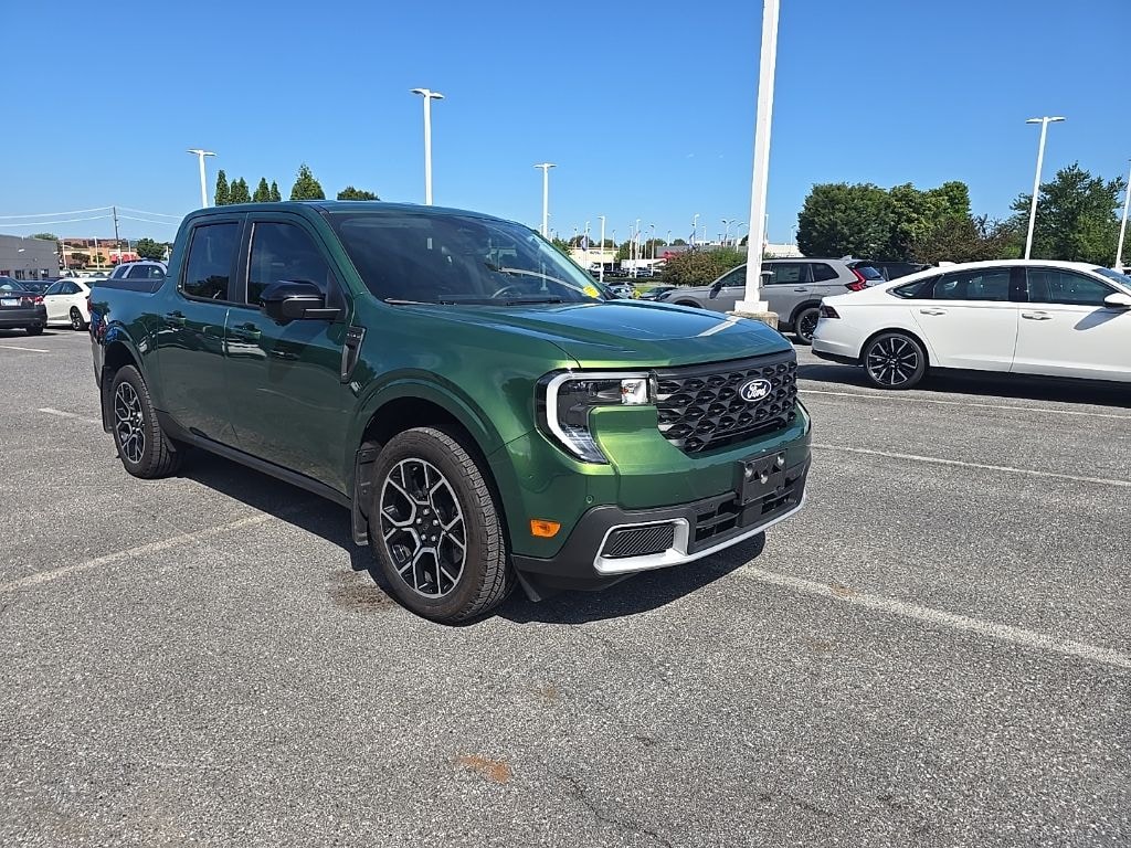 Used 2025 Ford Maverick Lariat Truck