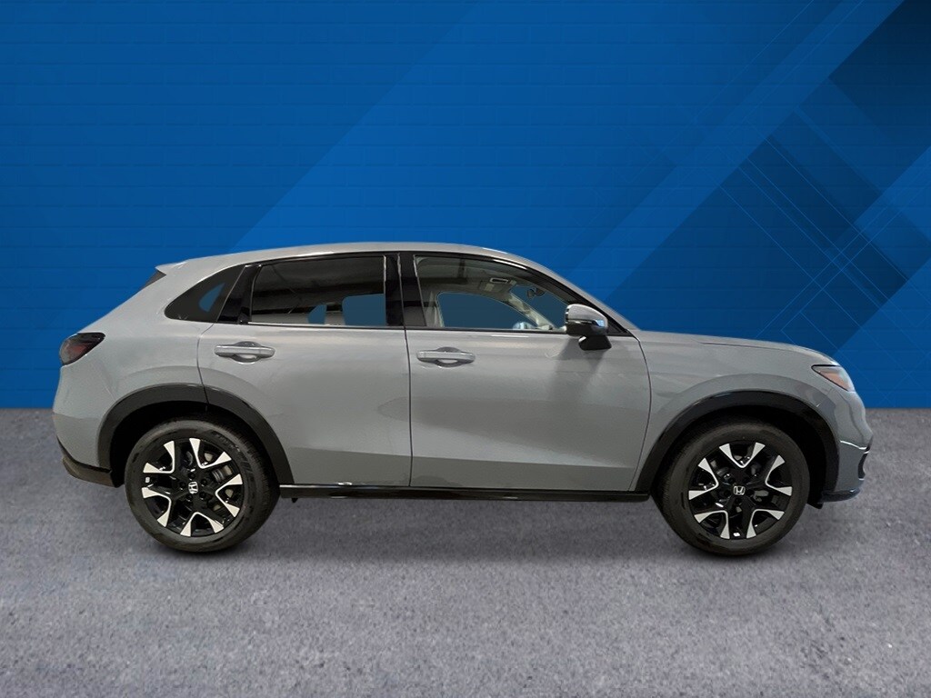 2026 Honda HR-V EX-L photo 2