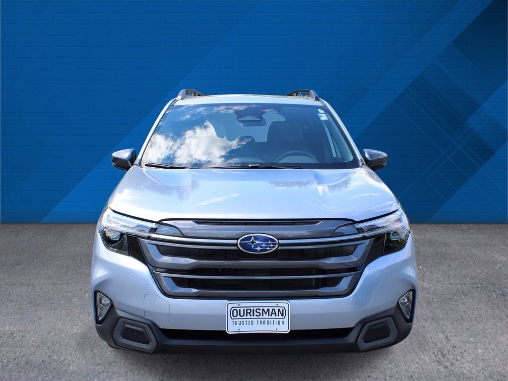 Used 2025 Subaru Forester Limited SUV