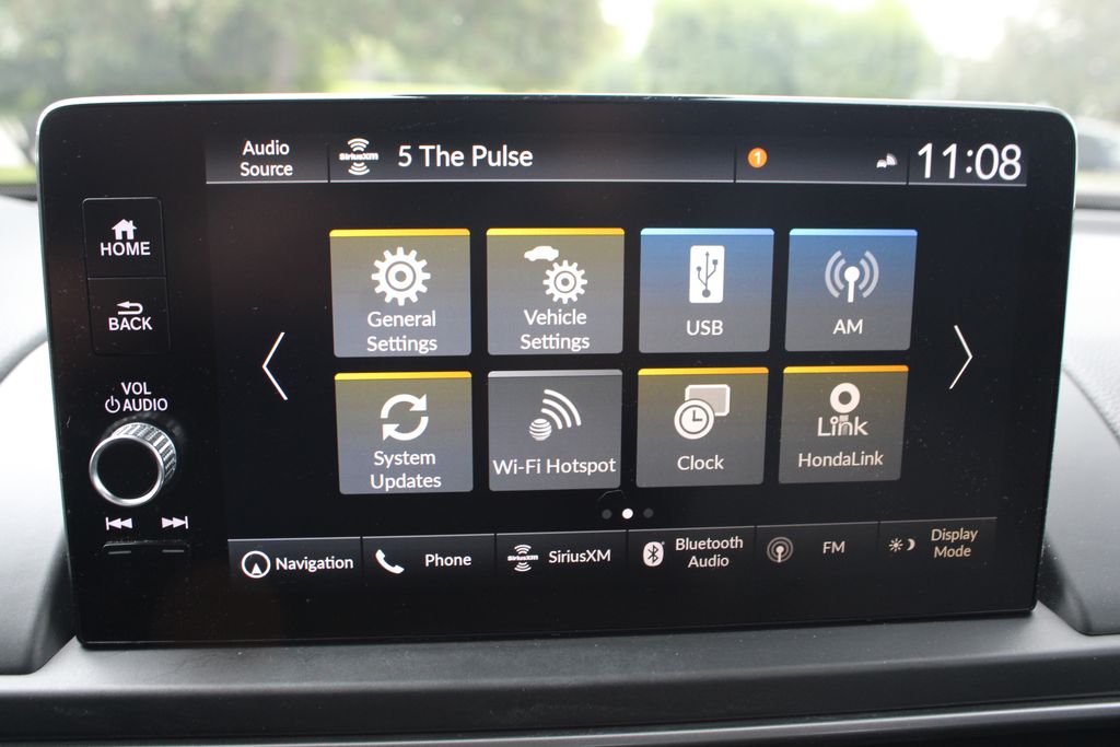 2025 Honda Pilot Touring - Photo 23