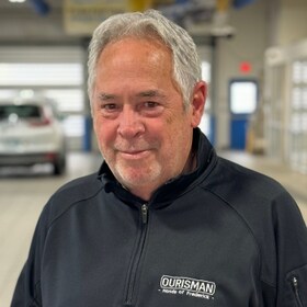 Staff member Scott Oliver from 3b57b6254220