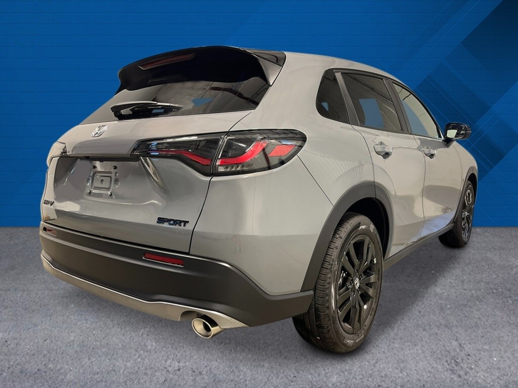 2026 Honda HR-V Sport photo 2