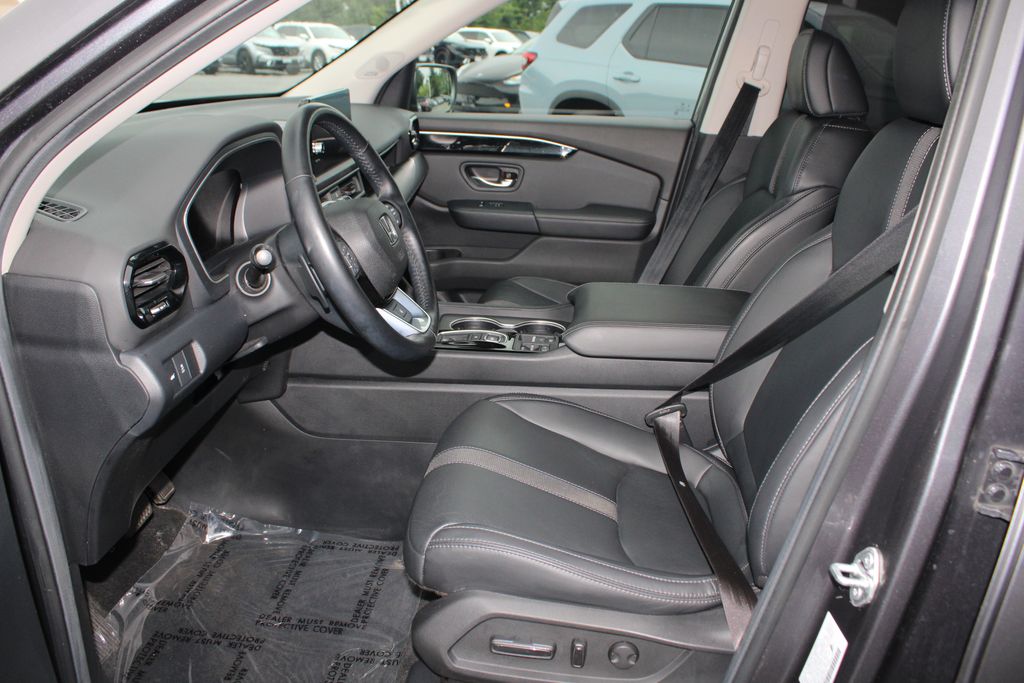 2025 Honda Pilot Touring - Photo 11