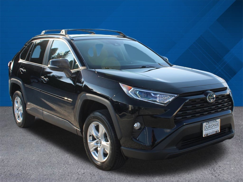 Used 2021 Toyota RAV4 XLE with VIN 4T3R6RFV8MU007504 for sale in Frederick, MD