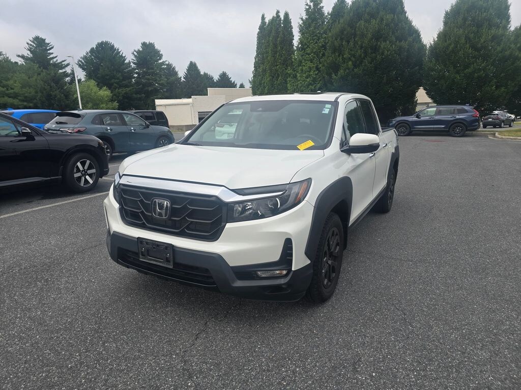 Certified 2022 Honda Ridgeline RTL-E Truck