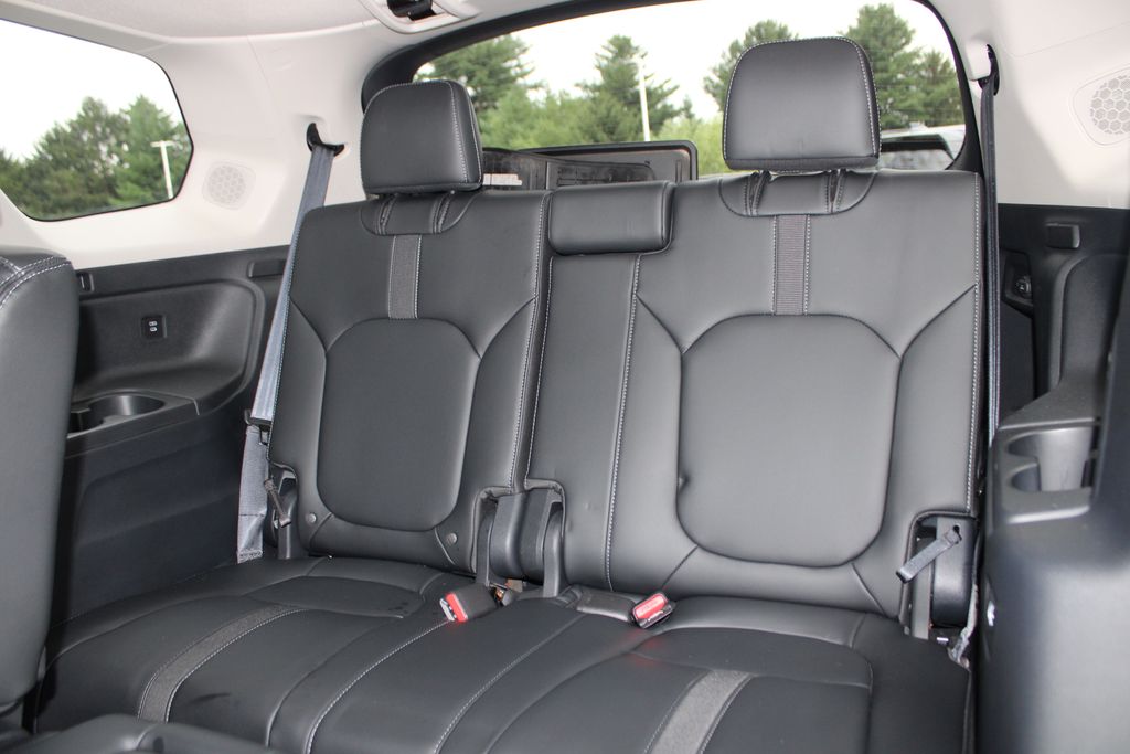 2025 Honda Pilot Touring - Photo 15