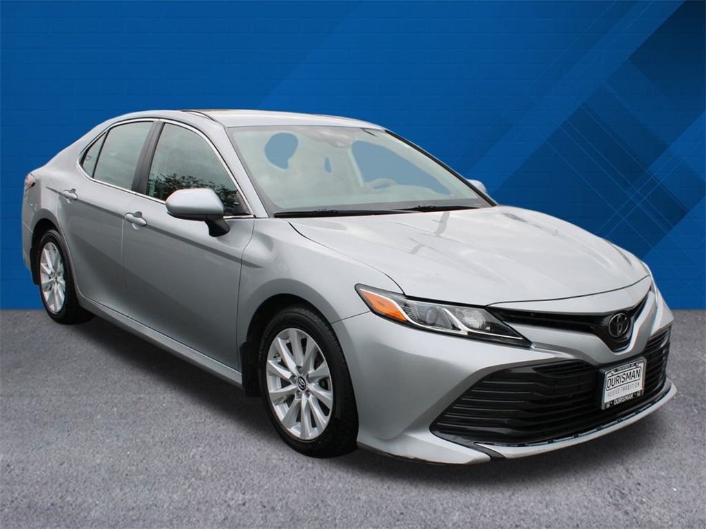 Used 2019 Toyota Camry LE with VIN 4T1B11HKXKU760851 for sale in Frederick, MD