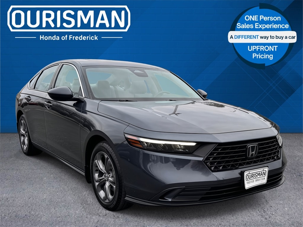 2024 Honda Accord EX's photo