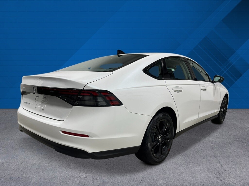 2025 Honda Accord SE photo 3
