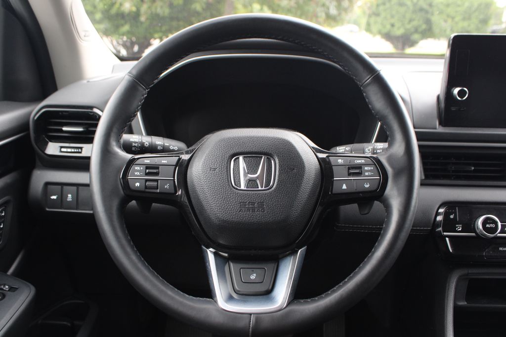 2025 Honda Pilot Touring - Photo 18