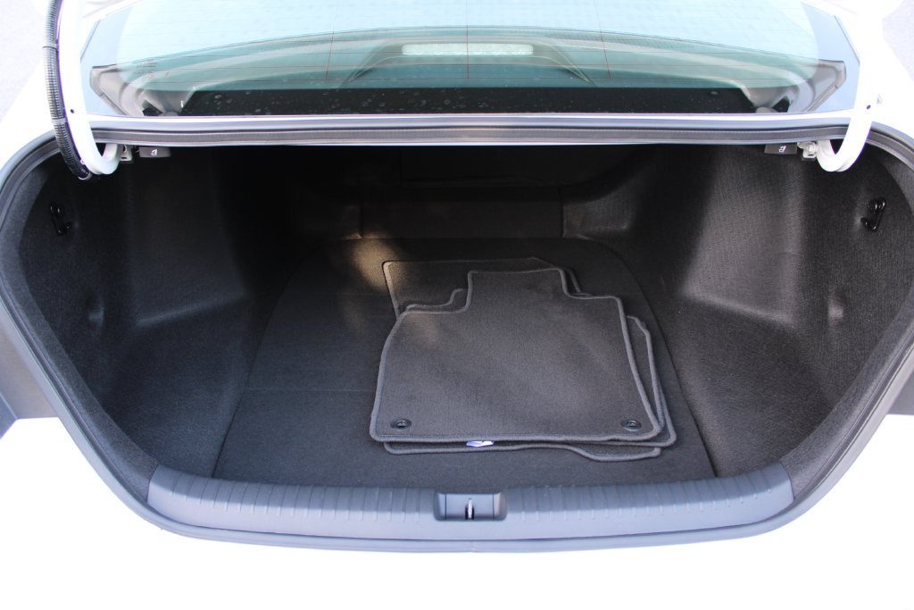 2026 Honda Accord Hybrid Touring - Photo 31