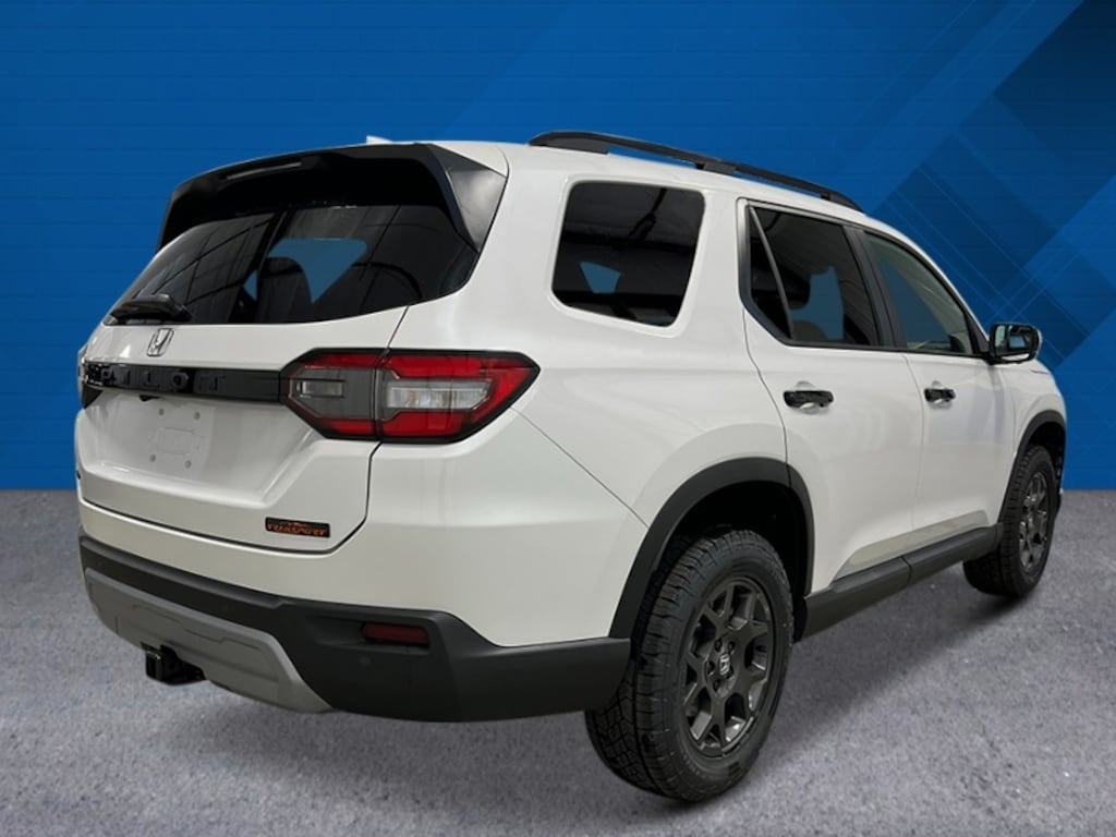 New 2025 Honda Pilot TrailSport SUV