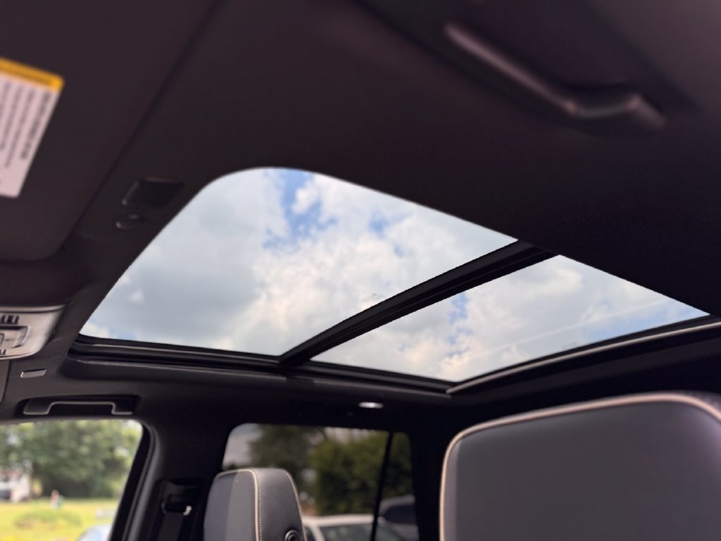 2022 Chevrolet Tahoe Premier - Photo 34