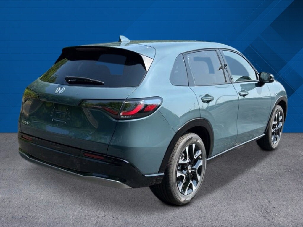 2026 Honda HR-V EX-L photo 2