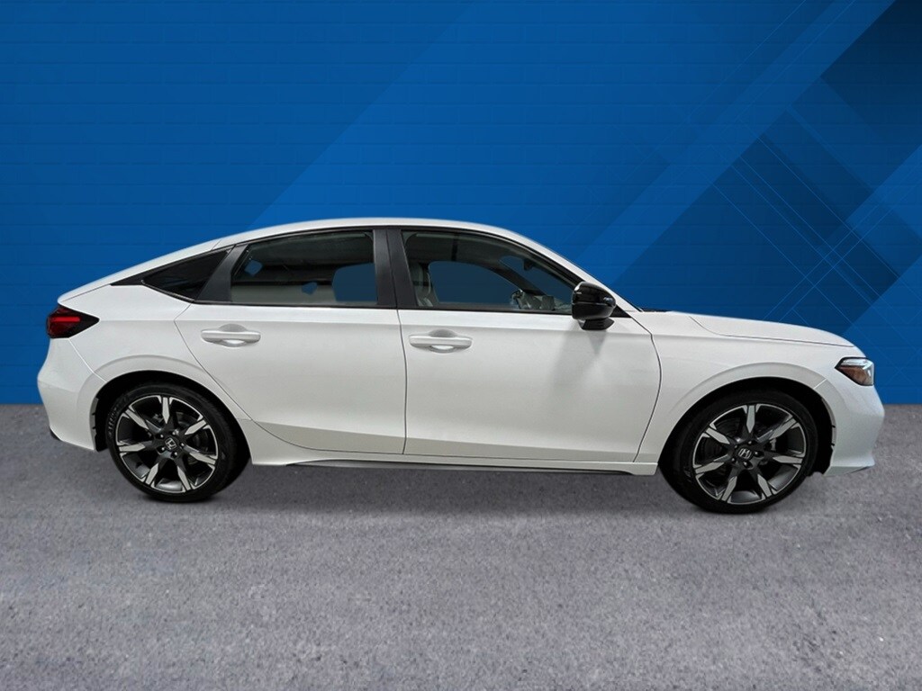 2026 Honda Civic Hybrid Sport Touring Hatchback photo 2