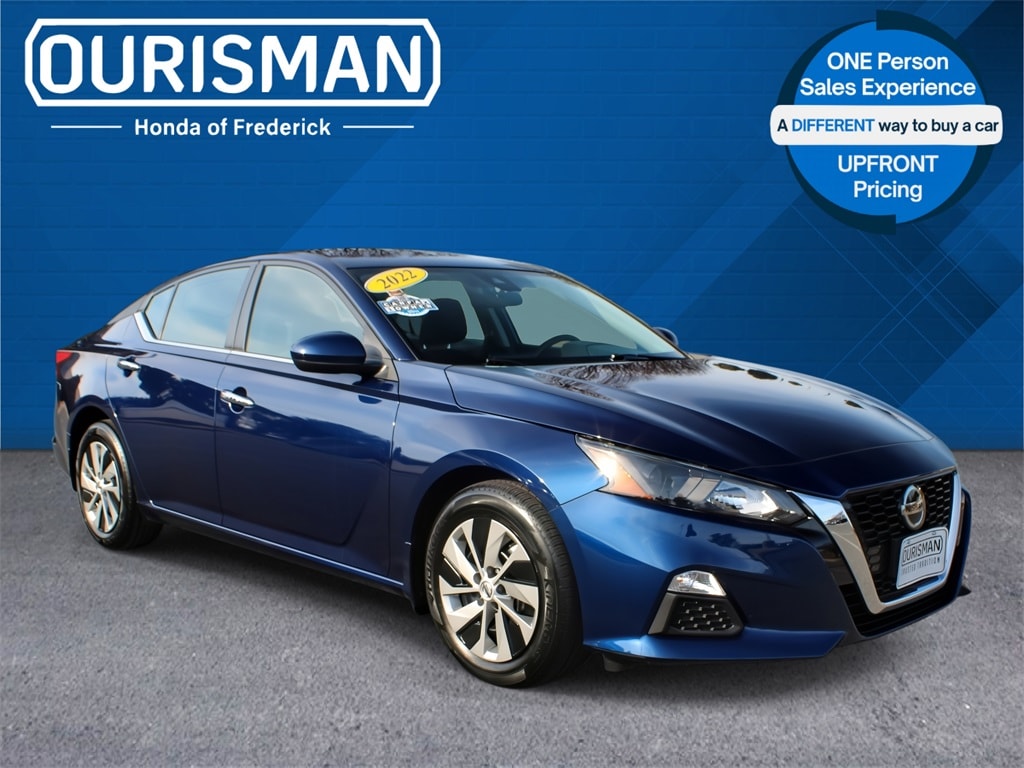 2022 Nissan Altima S's photo