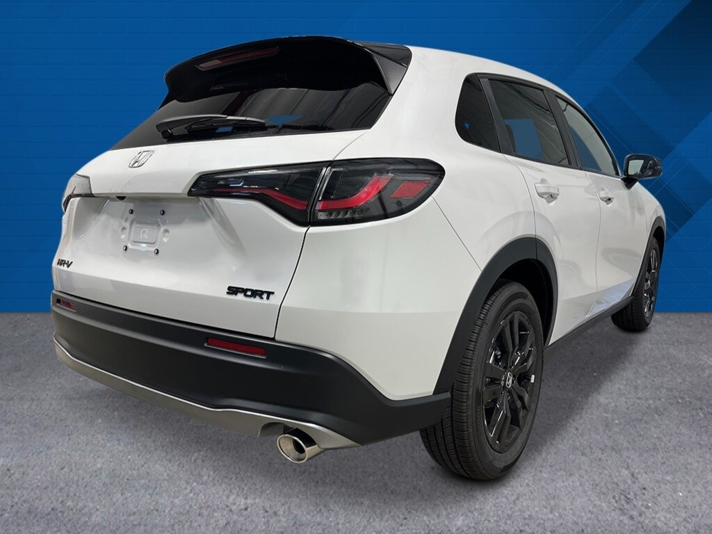2026 Honda HR-V Sport photo 3