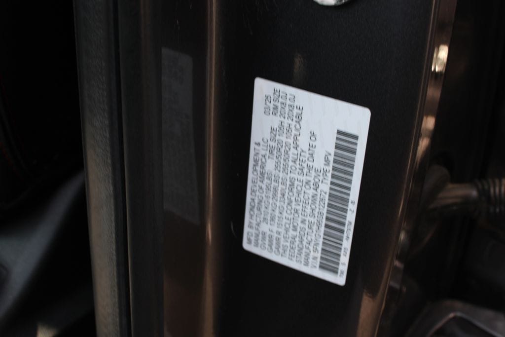 2025 Honda Pilot Black Edition - Photo 41