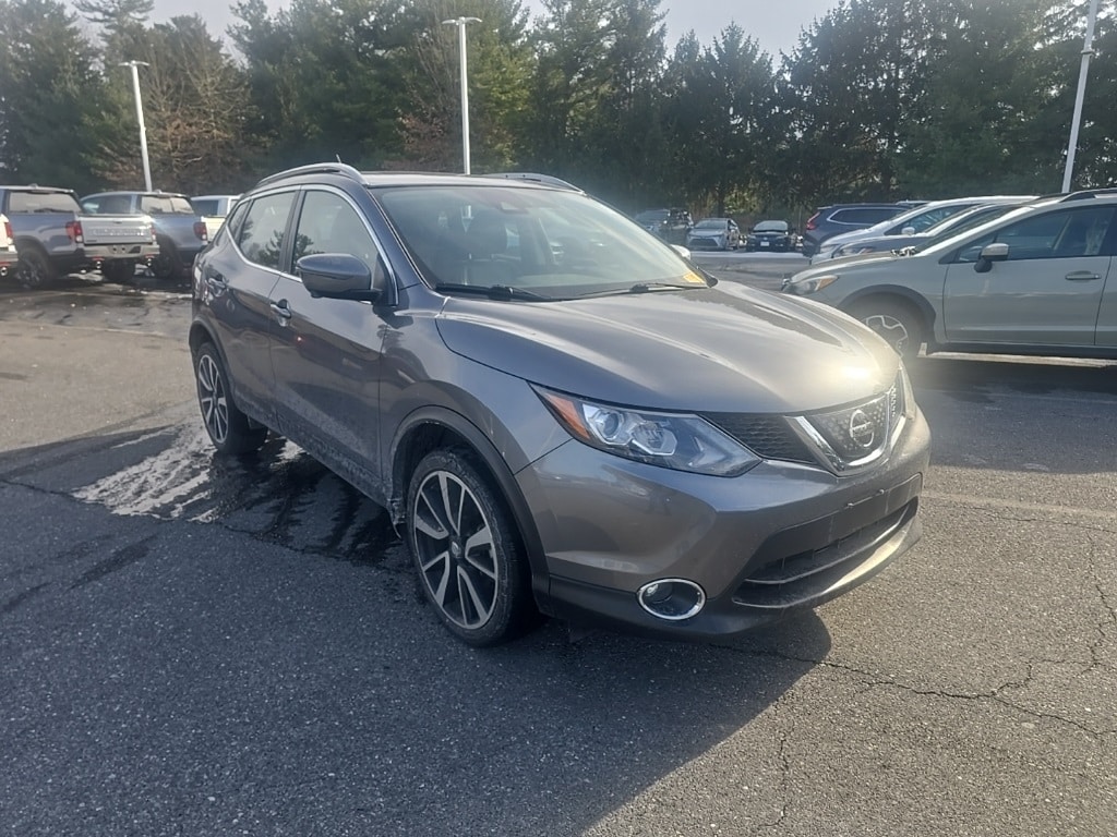 Used 2018 Nissan Rogue Sport SL SUV