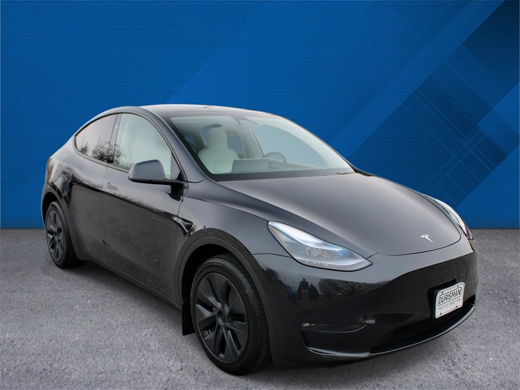 Used 2025 Tesla Model Y Long Range with VIN 7SAYGDEE0SF216593 for sale in Frederick, MD