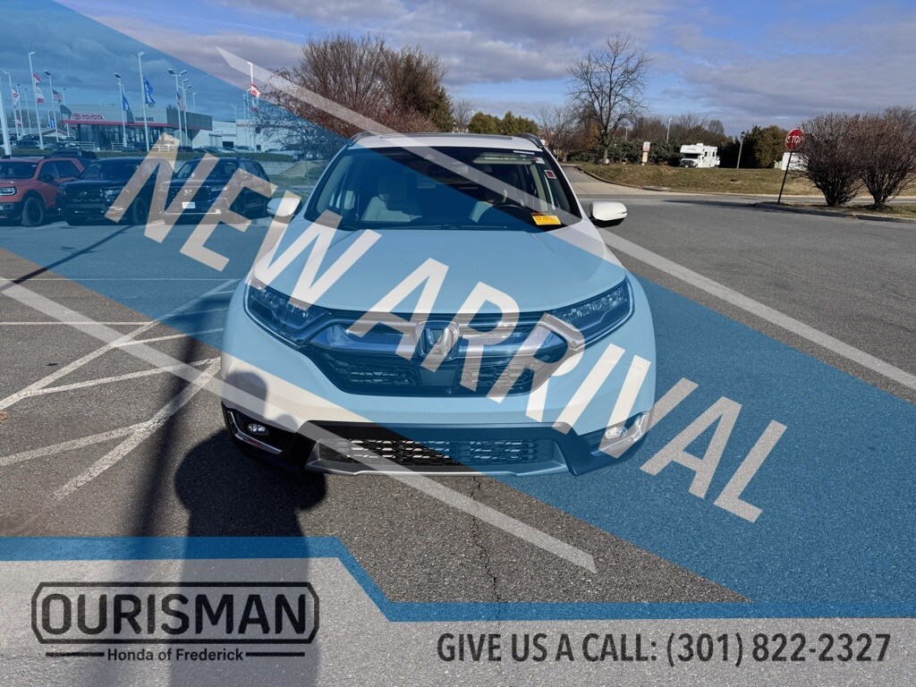 2019 Honda CR-V Touring photo 2