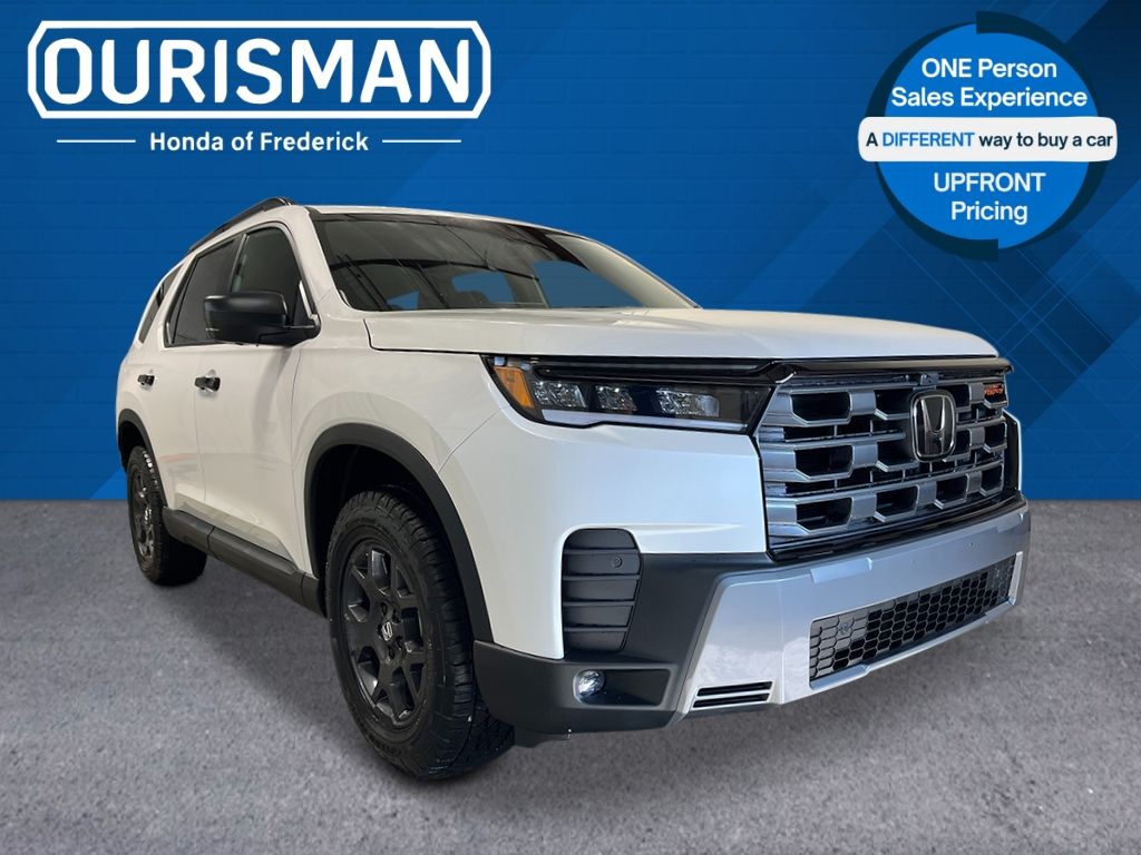 2026 Honda Pilot TrailSport AWD's photo
