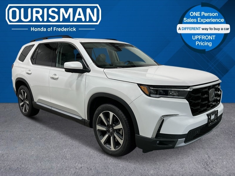 2025 Honda Pilot Elite's photo