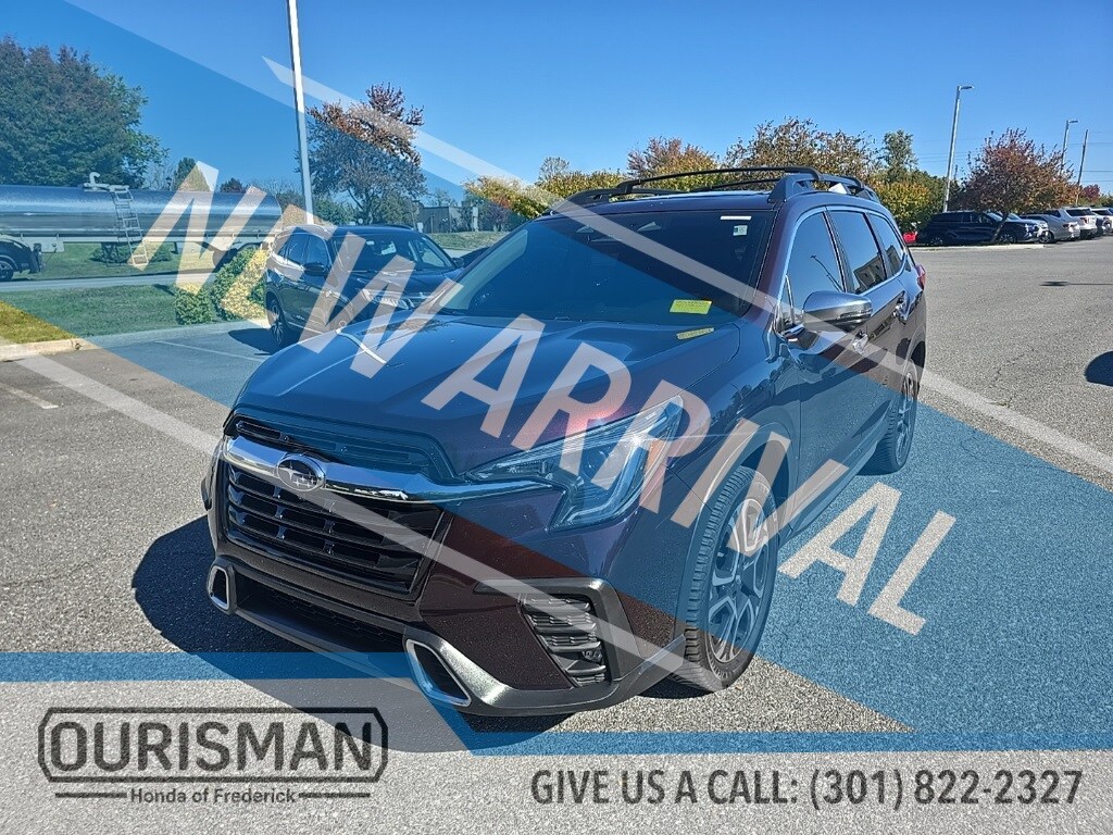 2023 Subaru Ascent Touring photo 2