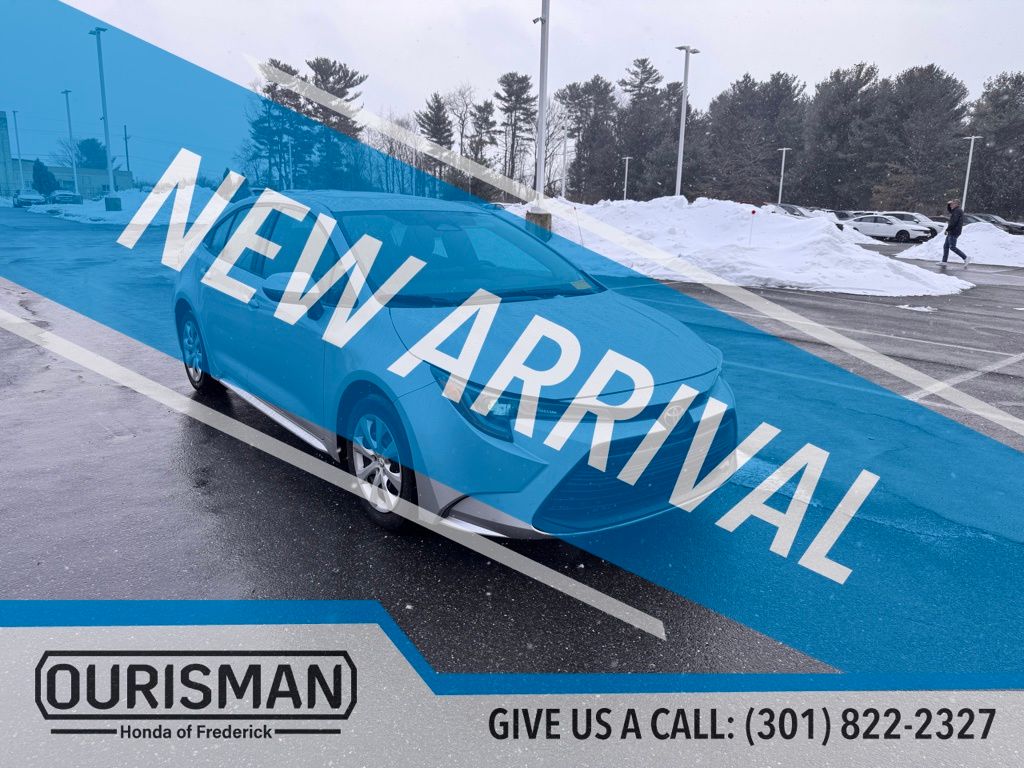 Used 2023 Toyota Corolla LE with VIN 5YFB4MDE3PP067413 for sale in Kansas City