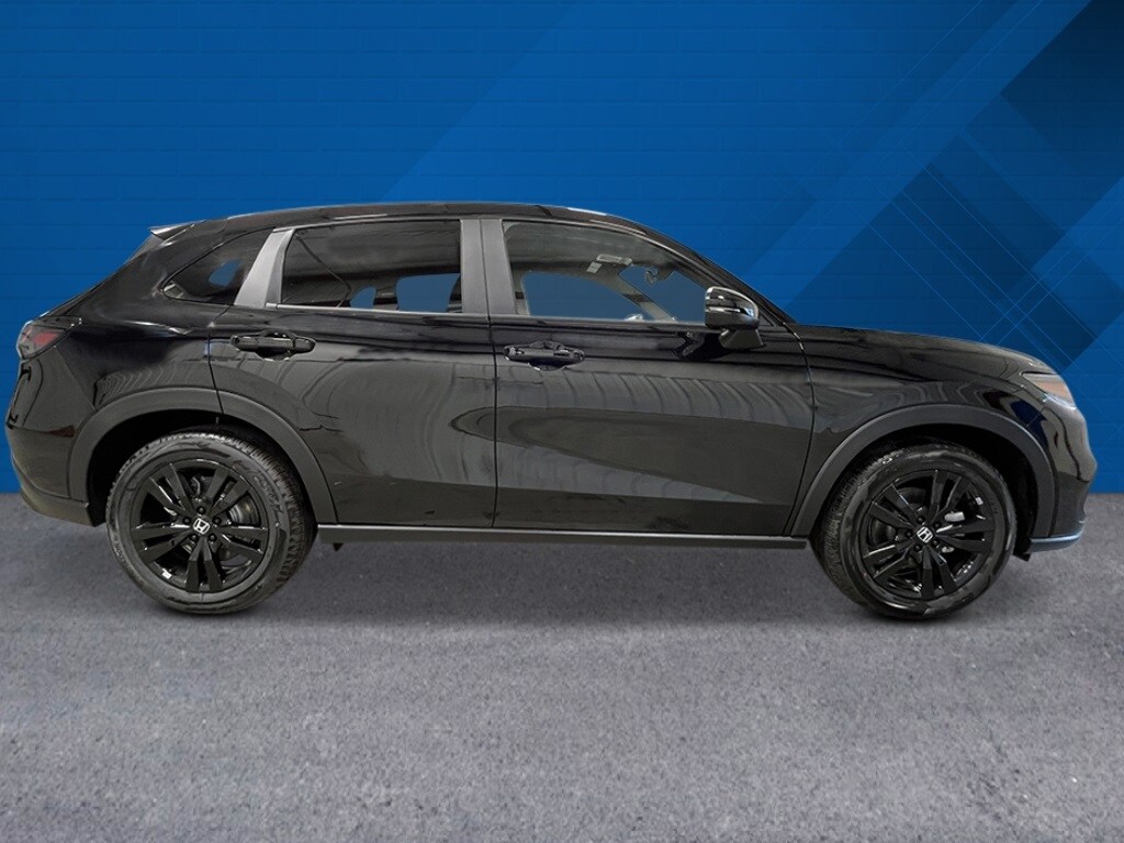2026 Honda HR-V Sport photo 2