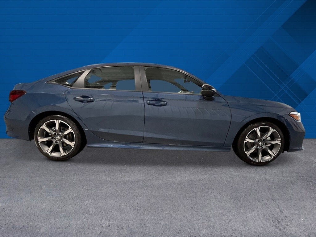 2026 Honda Civic Sport Touring photo 2