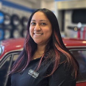 Staff member Stefany Martinez from dd7ea513bc13