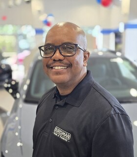 Staff member Kwame Odum from 2d704144d322