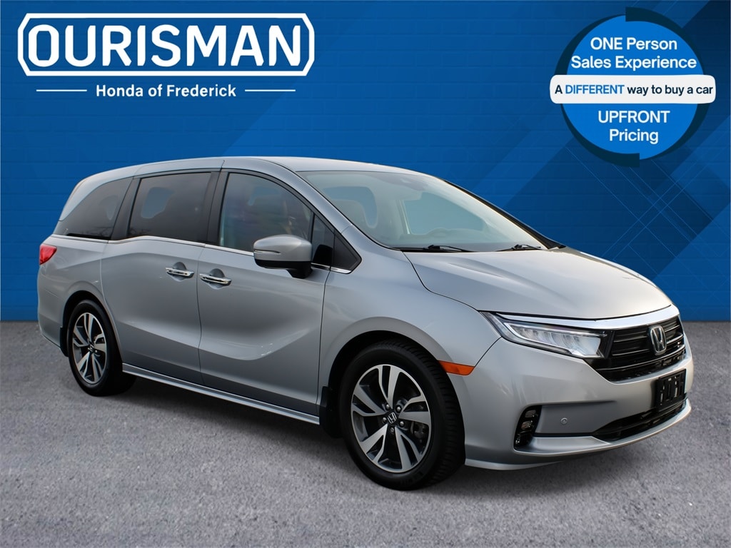2022 Honda Odyssey Touring's photo