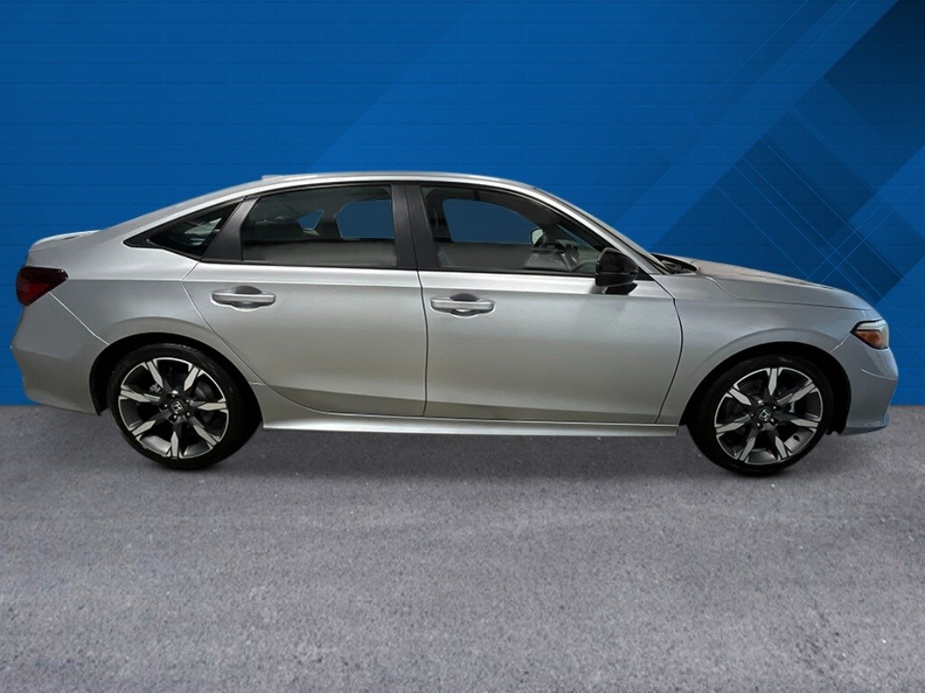 2026 Honda Civic Hybrid Sport photo 2