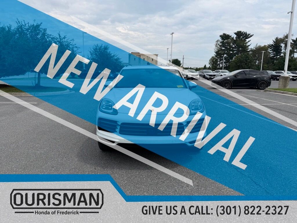 Used 2023 Porsche Cayenne Platinum Edition SUV