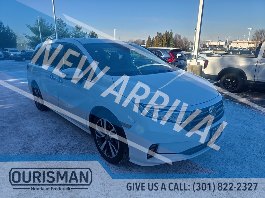 2024 Honda Odyssey Touring's photo