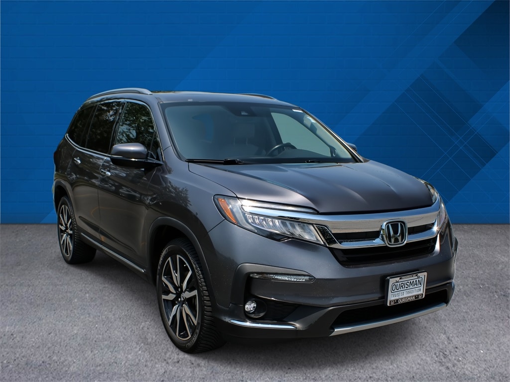 Used 2021 Honda Pilot Touring with VIN 5FNYF6H68MB055347 for sale in Frederick, MD