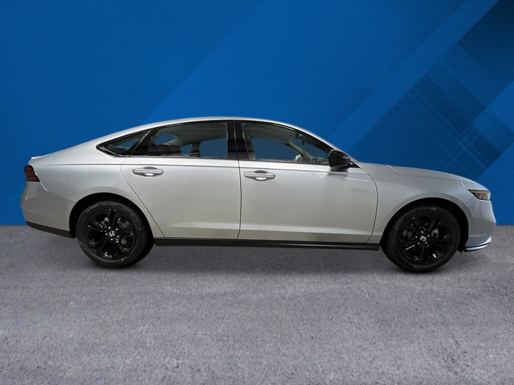 2025 Honda Accord SE photo 2
