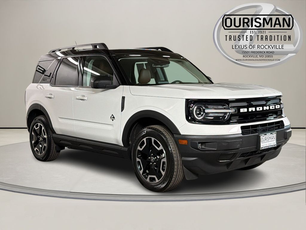 2024 Ford Bronco Sport Outer Banks 4X4's photo