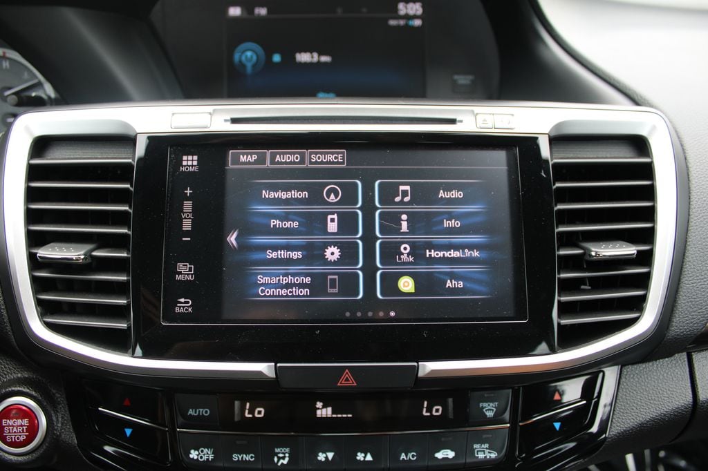 2017 Honda Accord Touring - Photo 24